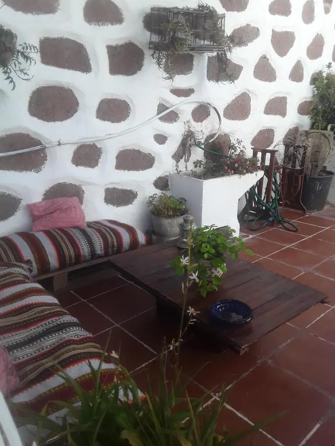 Country house Ecoartejeda Cave House Guest House
