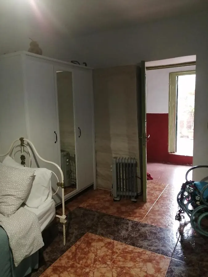 منزل الضيف Ecoartejeda Cave House إسبانيا